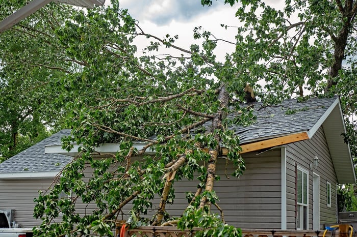 Step-by-Step Guide to Filing a Roof Damage Insurance Claim